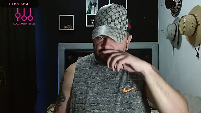 perverseveteranmanxxx online show from 12/13/24, 05:00