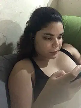 Cliaclara online show from 07/04/26, 04:40