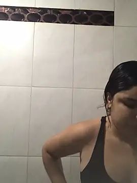 Cliaclara online show from 07/06/26, 04:09