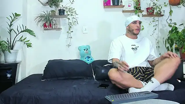 Adam Borsalino online show from 05/30/26, 03:58