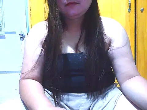 Snapshot of xsweetlover69x chatting on 06/04/26, 09:21 xsweetlover69x online show from 06/04/26, 09:21