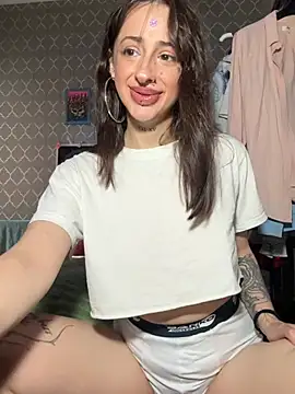 Meow Mia online show from 06/22/26, 02:25