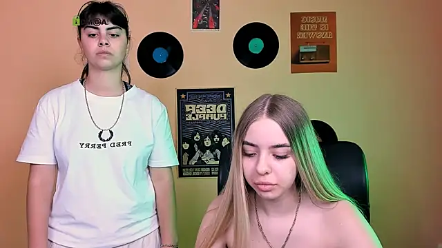viola sweet 1 online show from 07/11/26, 08:28