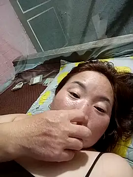 Cumhots111 online show from 06/07/26, 03:49