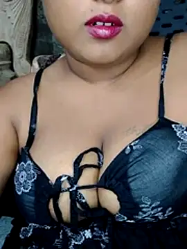 Rishwana77 online show from 07/10/26, 04:53