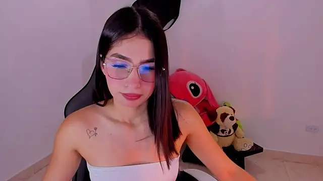 Scarleth Ferrec online show from 07/14/26, 01:52