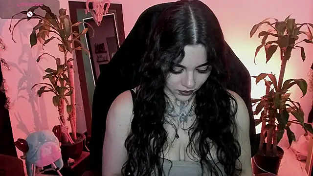 MissCharlottte 18 online show from 07/29/26, 05:05