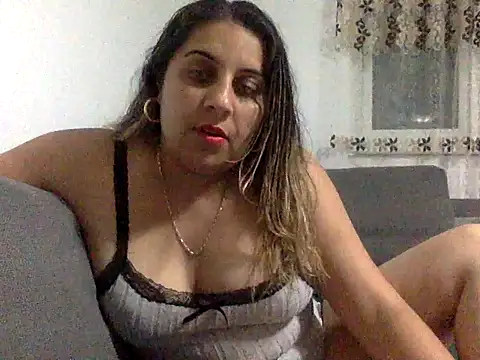 Snapshot of Antoniasweet chatting on 05/11/26, 07:22 Antoniasweet online show from 05/11/26, 07:22