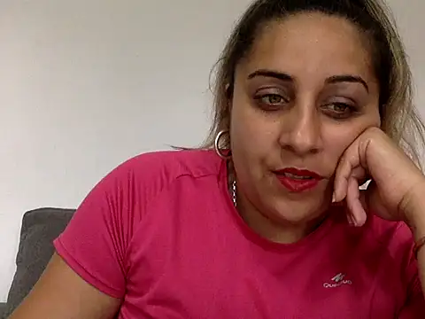 Snapshot of Antoniasweet chatting on 06/13/26, 11:19 Antoniasweet online show from 06/13/26, 11:19