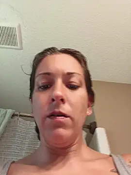 missbellastar online show from 06/25/26, 10:36
