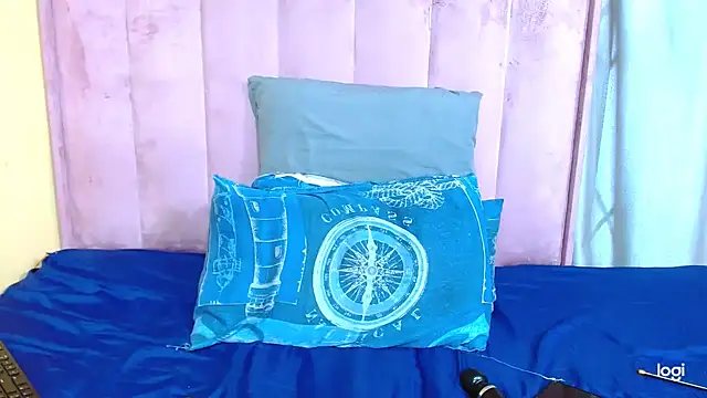 SexySlimTeaXx online show from 07/09/26, 01:26