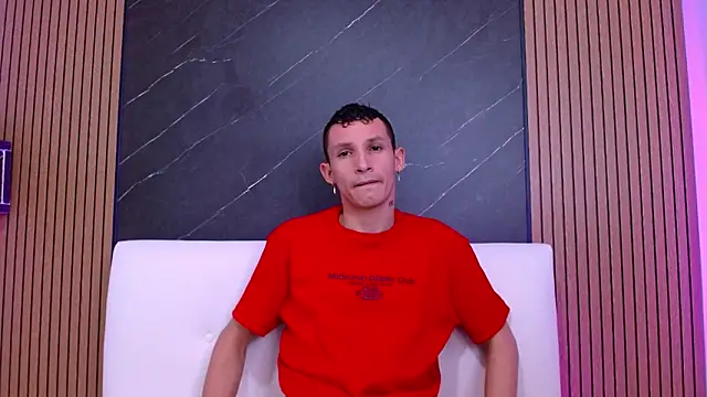 Snapshot of Isak_Berekoa chatting on 05/20/26, 03:24 Isak Berekoa online show from 05/20/26, 03:24