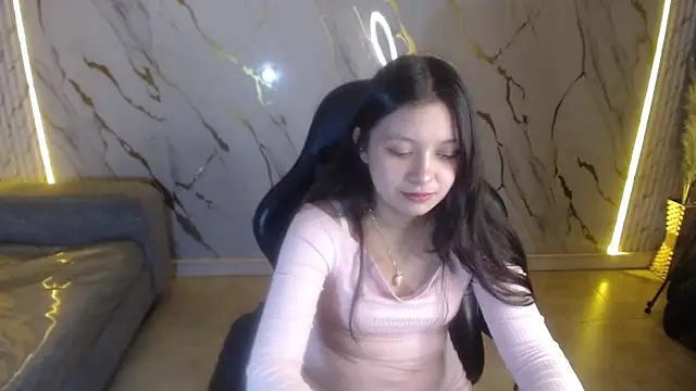 Snapshot of HoneyDoll_tf chatting on 05/22/26, 01:28 HoneyDoll tf online show from 05/22/26, 01:28