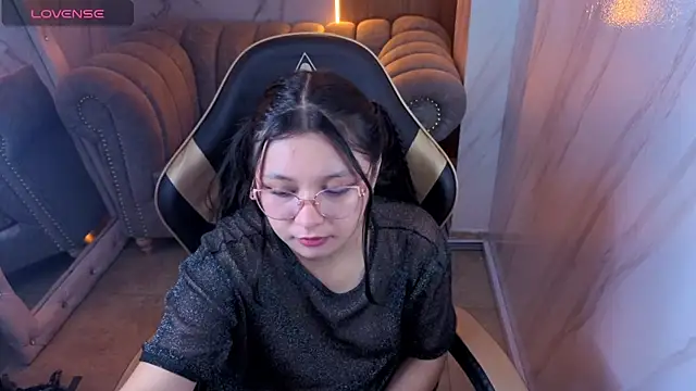 HoneyDoll tf online show from 06/26/26, 03:38