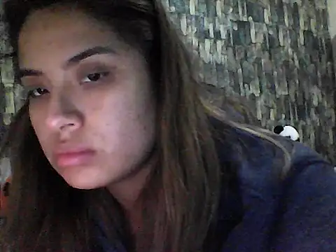 Snapshot of BabyCinnamon1 chatting on 06/11/26, 02:22 BabyCinnamon1 online show from 06/11/26, 02:22