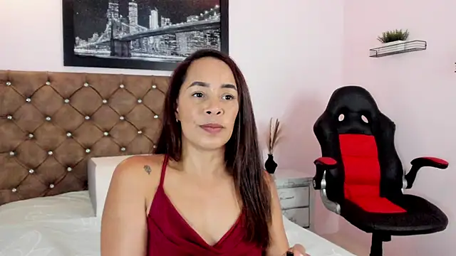 Snapshot of karol_deny chatting on 06/11/26, 07:34 karol deny online show from 06/11/26, 07:34