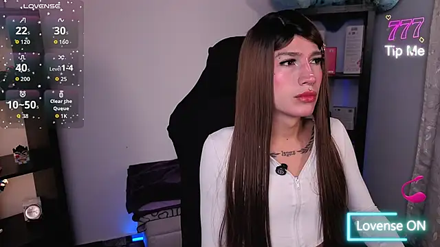 Snapshot of Aria_Bugatti chatting on 05/28/26, 02:36 Aria Bugatti online show from 05/28/26, 02:36