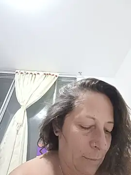 Snapshot of Nikki_milf69 chatting on 06/17/26, 05:54 Nikki milf69 online show from 06/17/26, 05:54