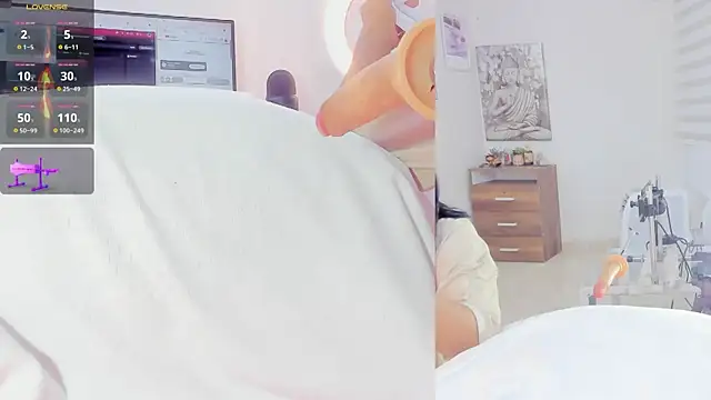 Sieena   online show from 06/30/26, 09:10