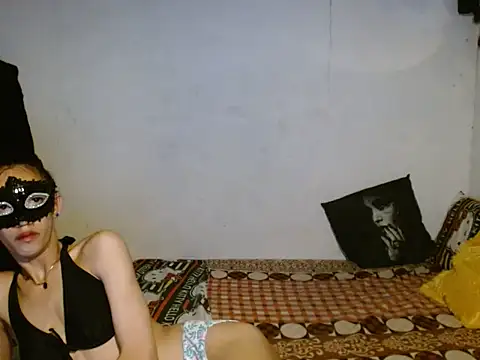 Snapshot of Fantastic_Slutty chatting on 05/27/26, 01:57 Fantastic Slutty online show from 05/27/26, 01:57