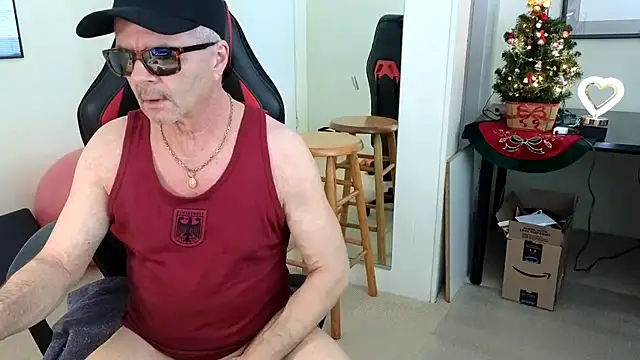 hotdadbod online show from 12/11/24, 09:23