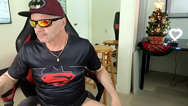 hotdadbod online show from 12/13/24, 09:20