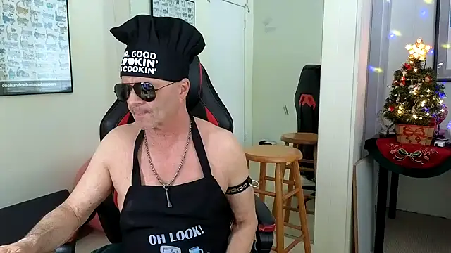 hotdadbod online show from 12/27/24, 09:32