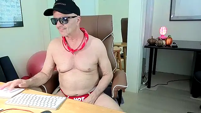 hotdadbod online show from 11/22/25, 09:25