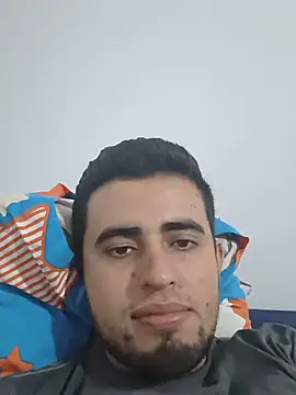 Alejo10051 online show from 06/12/26, 08:41