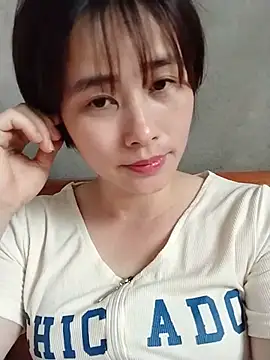 Snapshot of se-xy12 chatting on 05/31/26, 05:59 se-xy12 online show from 05/31/26, 05:59