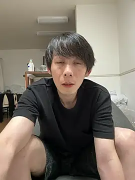 Snapshot of yan638 chatting on 05/25/26, 12:11 yan638 online show from 05/25/26, 12:11