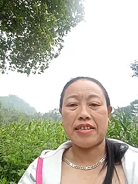 Snapshot of lili_anhh chatting on 06/01/26, 10:55 lili anhh online show from 06/01/26, 10:55