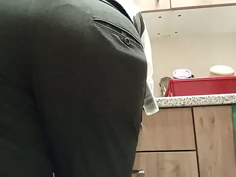 RAINBOWONE online show from 07/14/26, 11:38