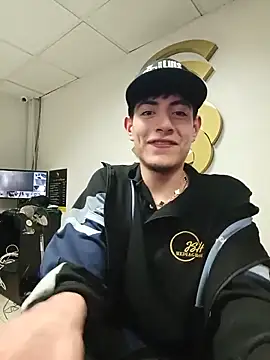 andylol330 online show from 06/16/26, 08:39