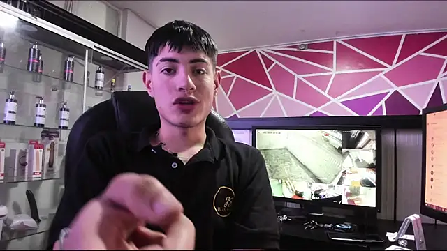 andylol330 online show from 07/24/26, 04:21