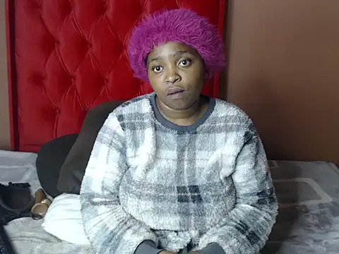 African Busty online show from 07/27/26, 10:17