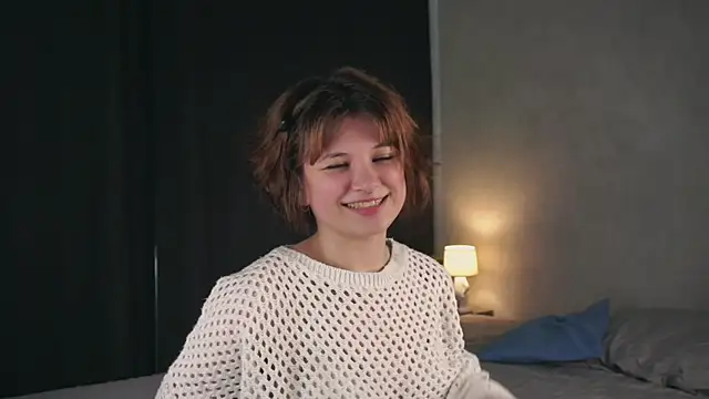 AlesiaPeasel online show from 07/04/26, 11:27