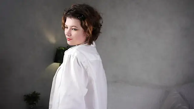 AlesiaPeasel online show from 07/21/26, 11:18
