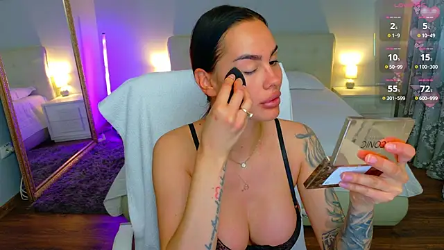 BabyyGirll  online show from 06/10/26, 04:45