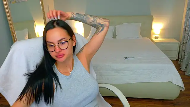 BabyyGirll  online show from 07/29/26, 04:43