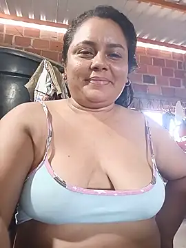 Snapshot of dirty_violeota_19 chatting on 06/02/26, 01:57 dirty violeota 19 online show from 06/02/26, 01:57