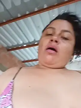 Snapshot of dirty_violeota_19 chatting on 06/08/26, 01:11 dirty violeota 19 online show from 06/08/26, 01:11