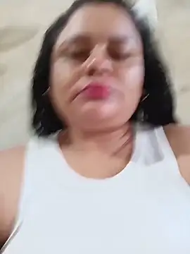 Snapshot of dirty_violeota_19 chatting on 06/10/26, 12:37 dirty violeota 19 online show from 06/10/26, 12:37