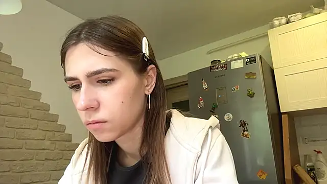 Snapshot of ZaraGuyette chatting on 05/30/26, 04:09 ZaraGuyette online show from 05/30/26, 04:09