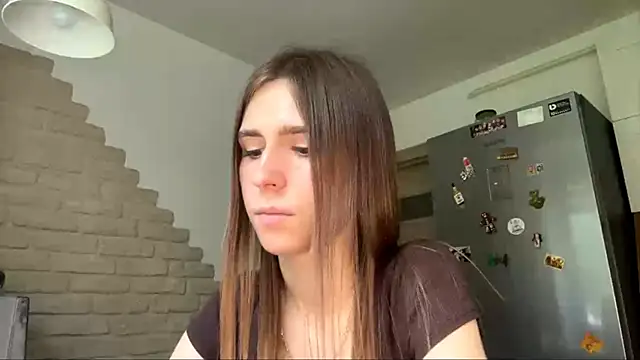 ZaraGuyette online show from 07/14/26, 10:21