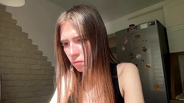 ZaraGuyette online show from 07/19/26, 02:10