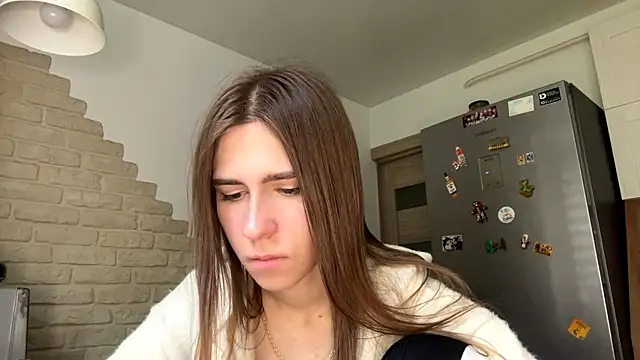 ZaraGuyette online show from 07/23/26, 07:06