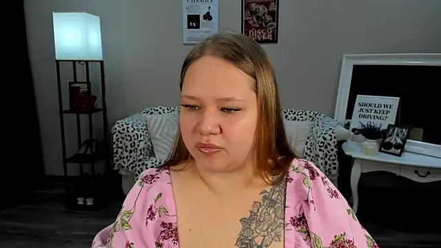 Snapshot of DianaKristol chatting on 05/23/26, 06:23 DianaKristol online show from 05/23/26, 06:23
