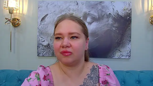 Snapshot of DianaKristol chatting on 06/12/26, 06:18 DianaKristol online show from 06/12/26, 06:18