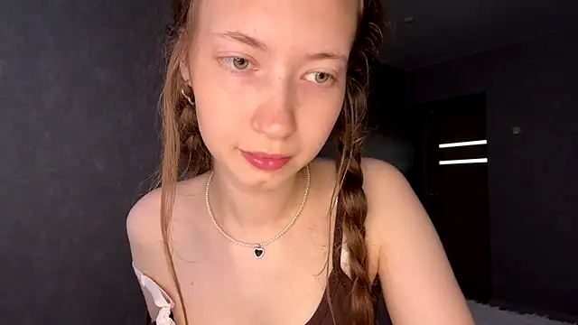 Emily Mur  online show from 07/14/26, 05:12